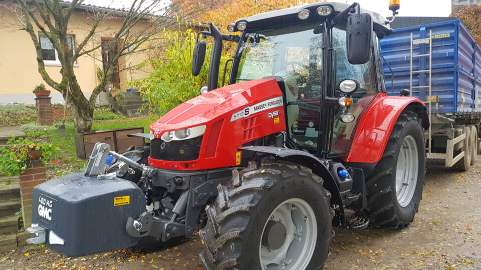 Ersteinsatz Massey Ferguson 5713 S Dyna-4