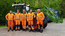 Auslieferung Fendt 210 S3 mit Frontlader