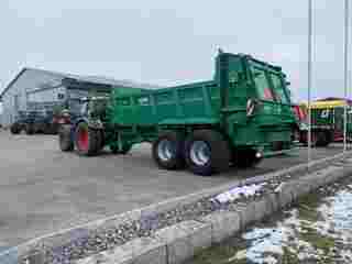 Auslieferung Tebbe Universalstreuer KS 230