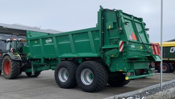 Auslieferung Tebbe Universalstreuer KS 230