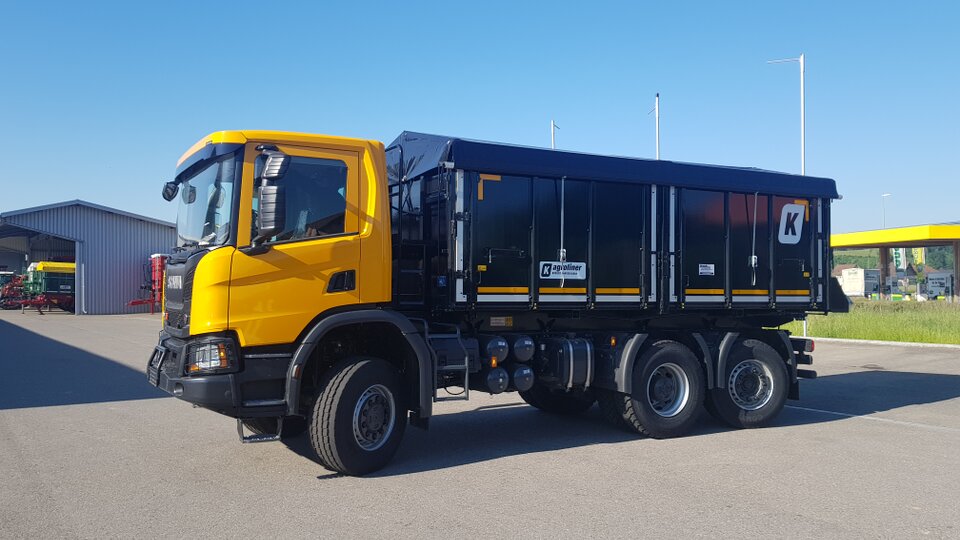 Auslieferung Kröger LKW-Aufbau