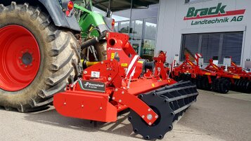 Auslieferung Kverneland H-Series