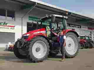 Auslieferung Massey Ferguson 5713 S mit Raven Lenksystem